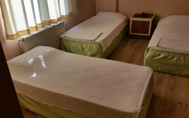 Hotel SevturInn