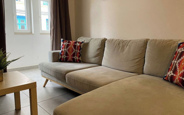Off the Strand Gzira 3-bedroom Apartment