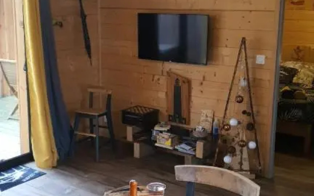 LA CABANE Cassy