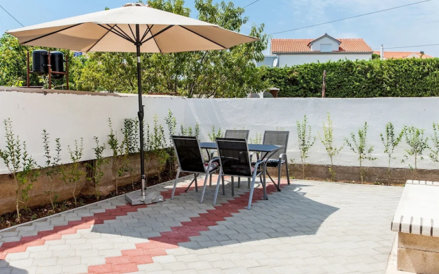 House Ivana Tribunj