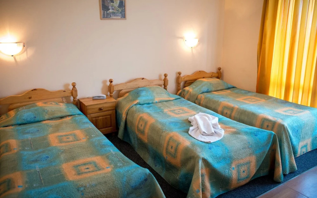 Golden Horn Hotel