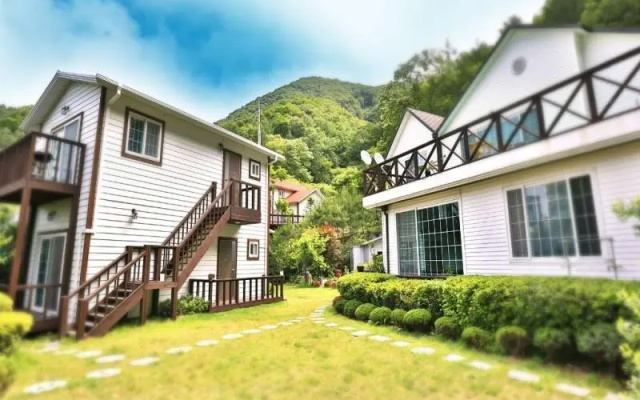 Yangpyeong Dungji Pension