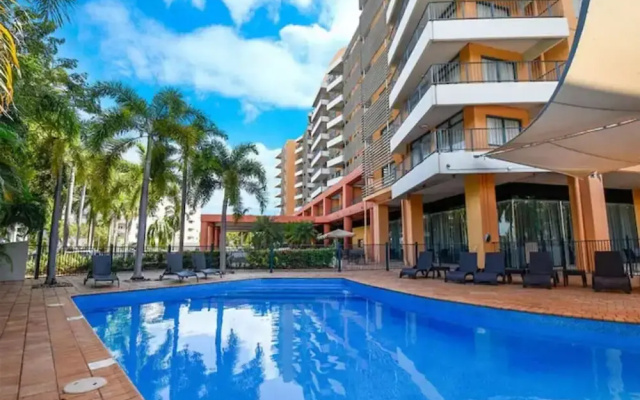 ZEN88 ESPLANADE - 1BR Ocean View Suite