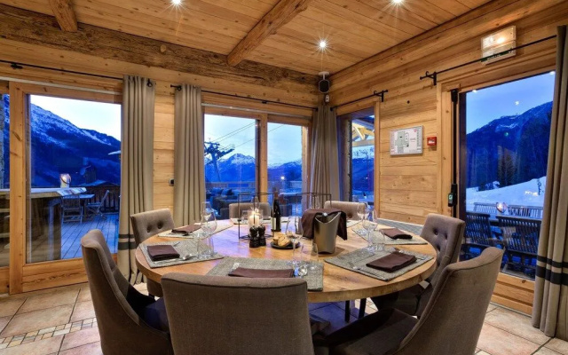 Chalet White Eden
