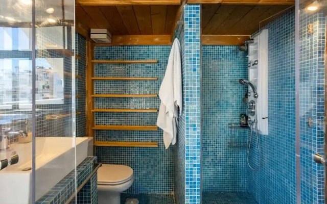 Acropolis Cozy Studio Home in the Heart of Athens