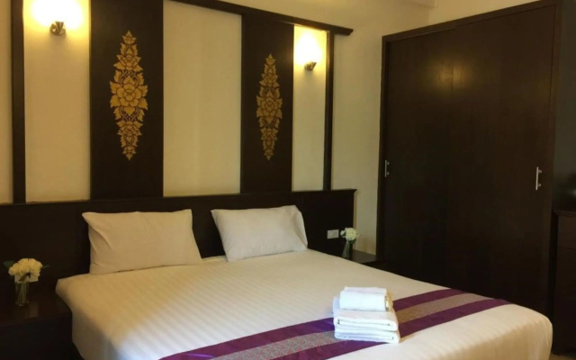 Amonruk  Hotel 2