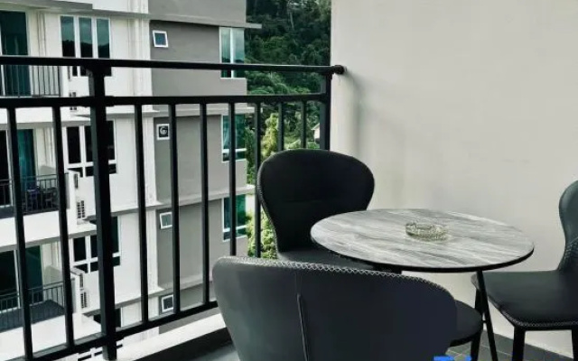 Sri Indah Luxury HomeStay