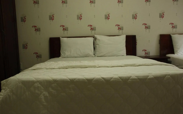 Ha Long hotel