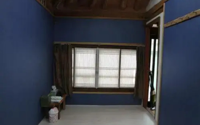 Shinsiwa Hanok Guesthouse 2 (Green Way Park)