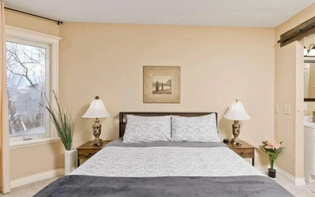 Arbour Crest by Grenadier Luxury suites