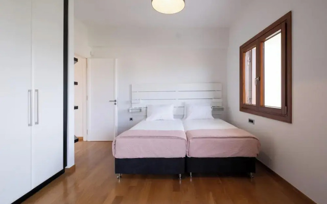 Fleur du Sud - Villa in Chania