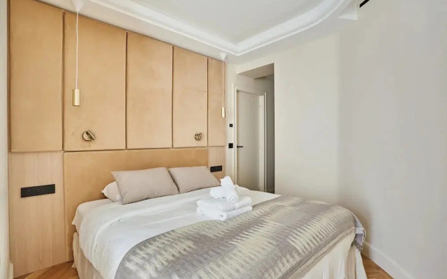 Incredible Le Marais Apartment With Terrace