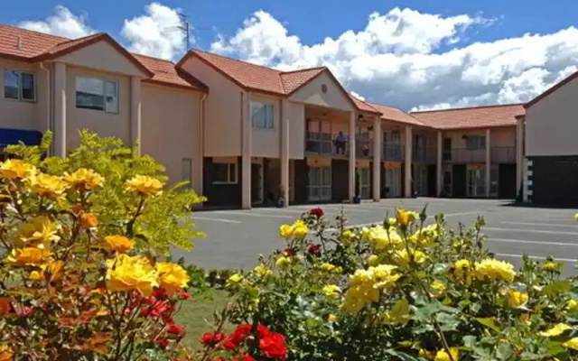 Antonios Motor Lodge