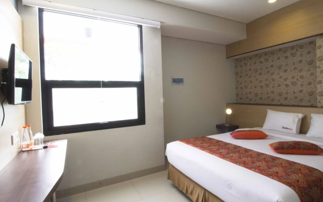 RedDoorz near Padjajaran University 2