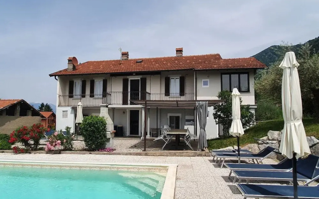 Holiday Home Near Lago Maggiore Pool