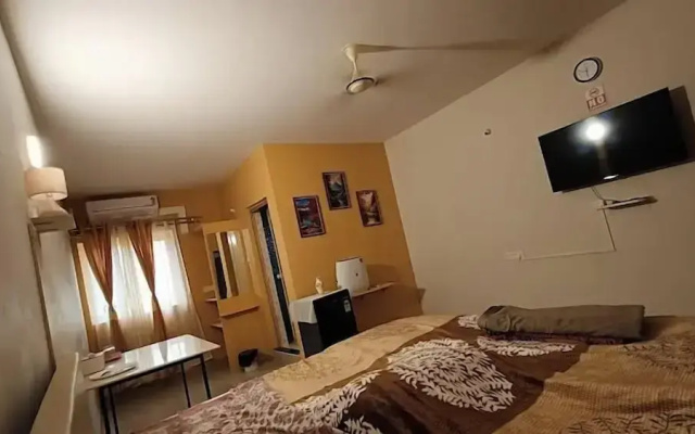 Glen Residency