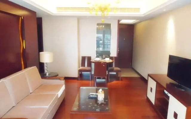 Jing'an Ziyuan Apartment