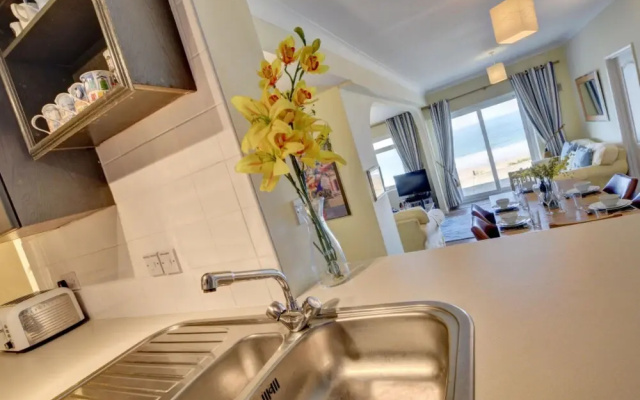 Flat 8 Clifton Court Croyde