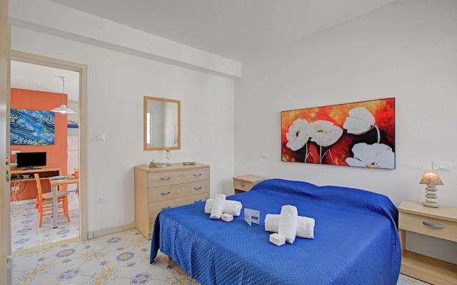 Penthouse Azzurra Sea View Near Beach