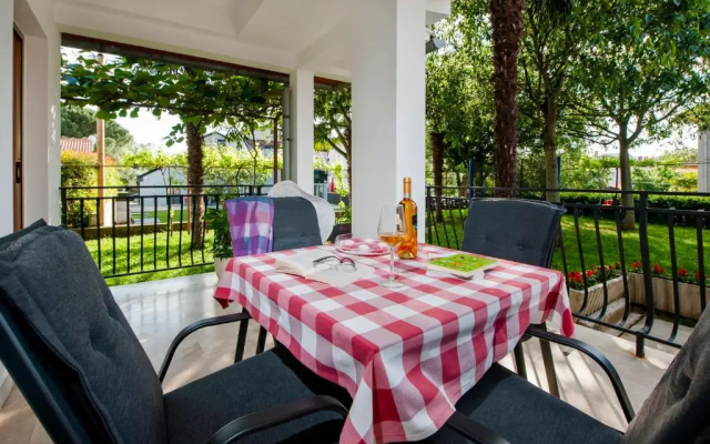 Apartments Modrušan