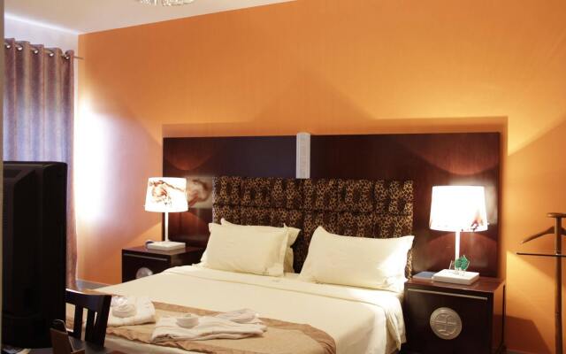 Hotel Ritz Sumbe вид на фасад