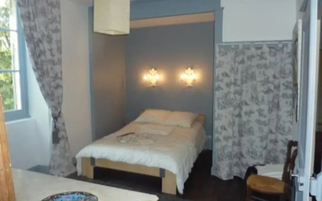Gîte Marchenoir, 10 pièces, 15 personnes - FR-1-491-97