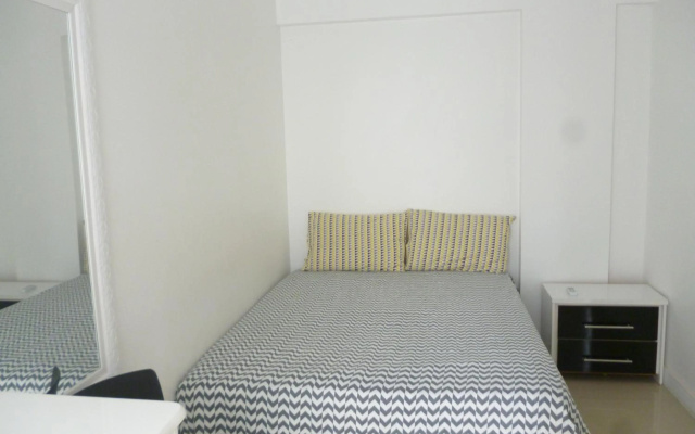 Flat no Farol da Barra 129