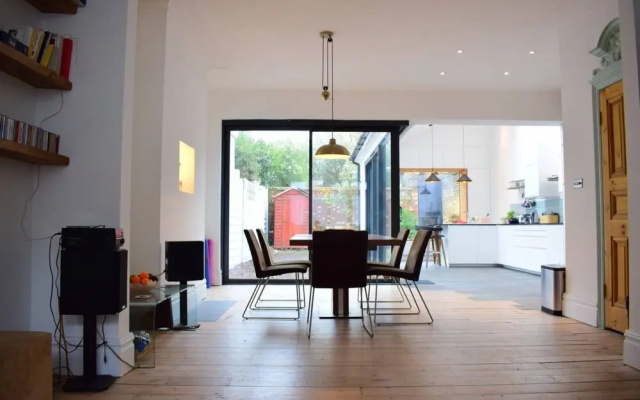 Brixton 3 Bedroom House
