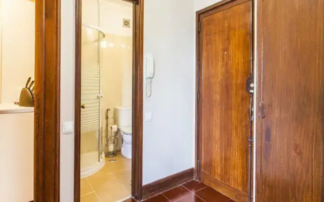Jumbo Apartment