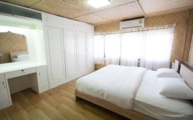 Sweet Mango Hostel