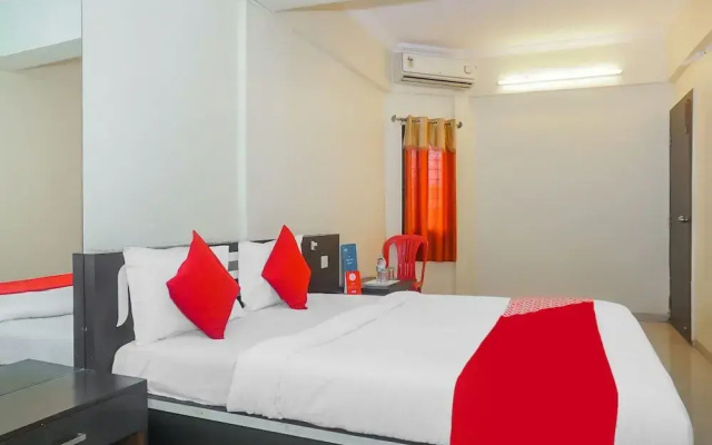 OYO 17121 Hotel Yashraj Inn