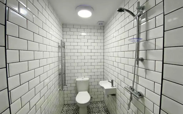 Flat 8, 10 St Johns