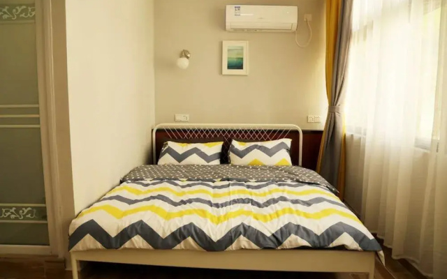 Jiaochangwei Fengchao Guesthouse