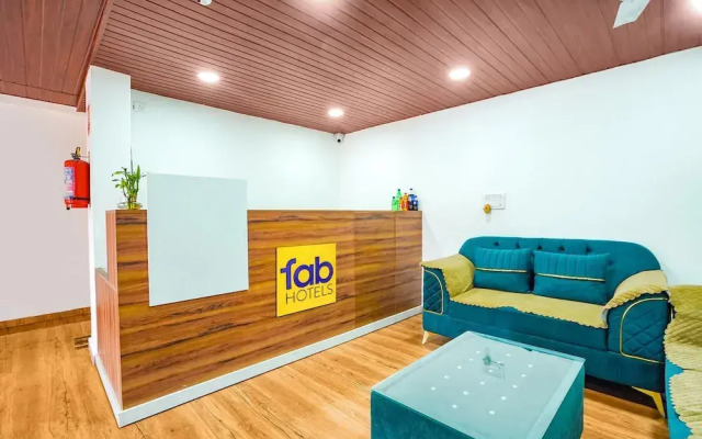 Fabexpress Yuva Inn