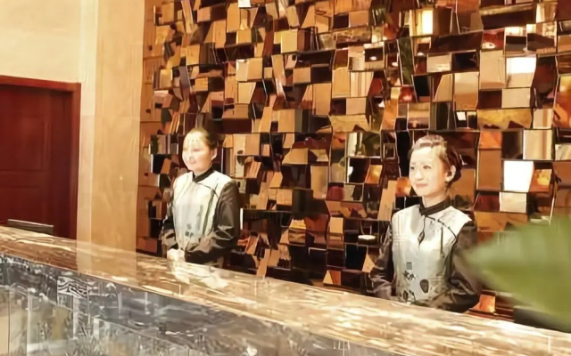 Jingxiang Holiday Hotel