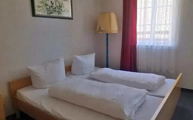 Lotus Hotel