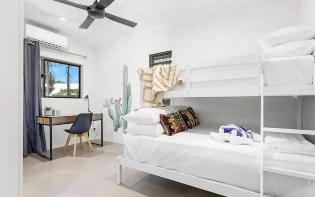 Casa De Playa - Beach Townhouse