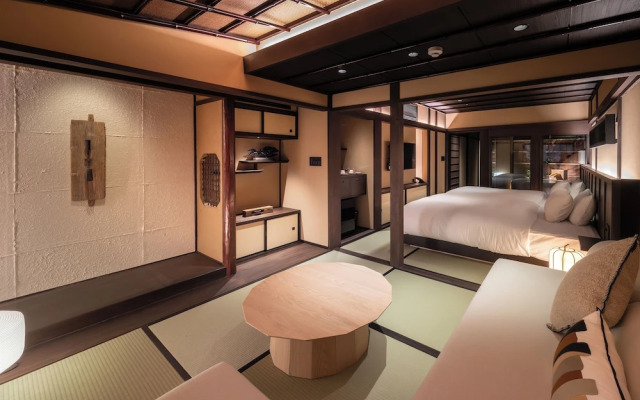 Nazuna Kyoto Higashi Honganji