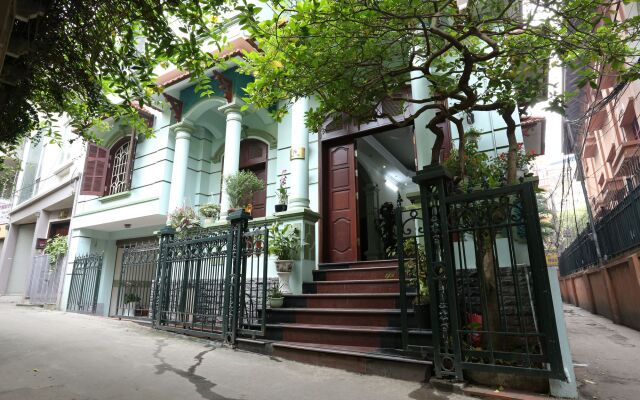 Auco Hotel Ханой вид на фасад