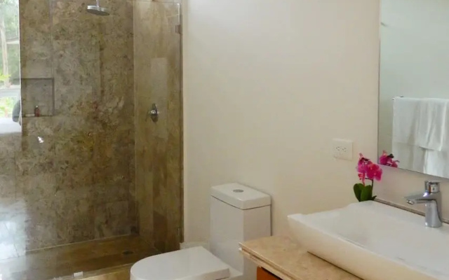 Terrazas Luxury Condos by Kiin