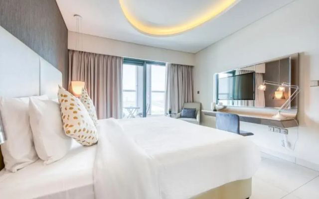 Maison Privee - Cool Dubai Apt next Burj Khalifa & Design District