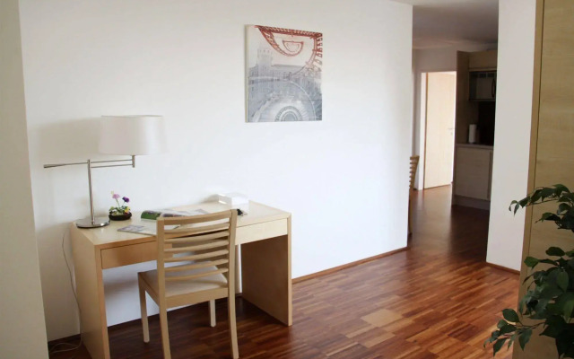 CheckVienna - Maria-Theresien-Strae