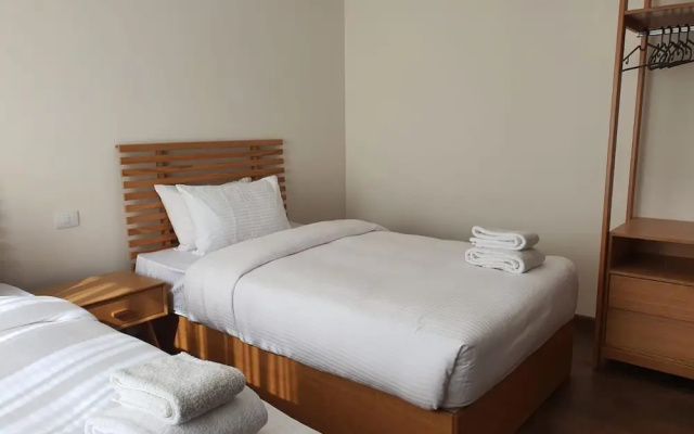 Vesta - Luxury Apt - 3br - Cfc IV
