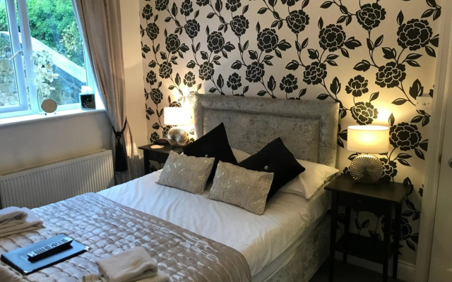 Castle Gate Guest House
