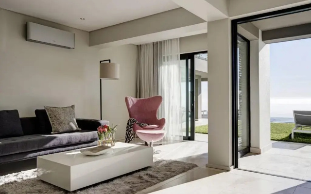CB-ONE Luxury Stay