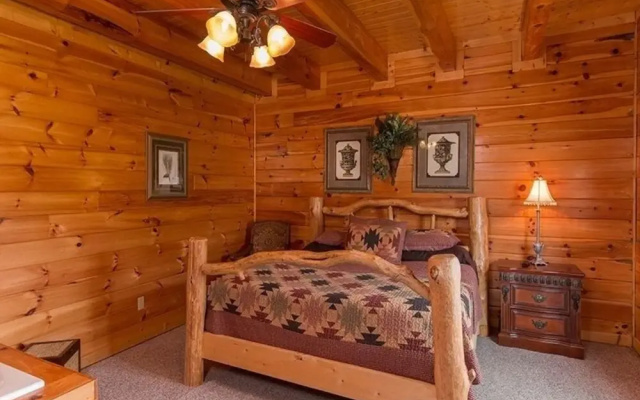 Splash Country 4 Bedrooms 4 Bathrooms Cabin
