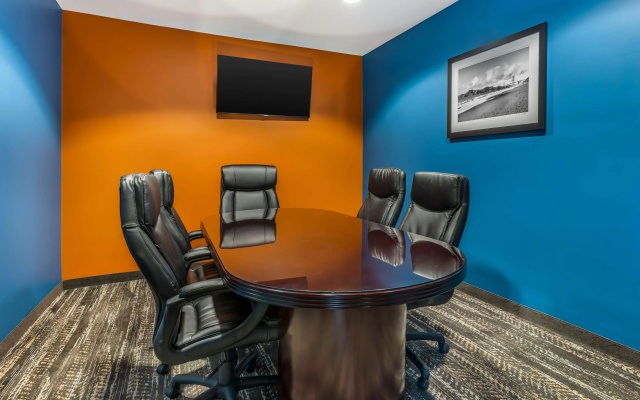 Best Western Plus Wine Country Inn & Suites
