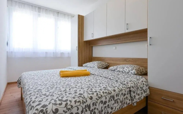 Sea view apartment Zara Luminosa