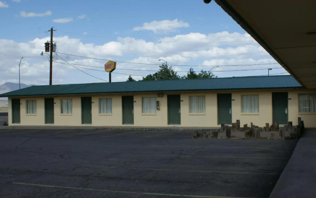 HWY Express Inn and Suites
