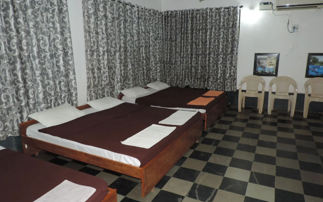Wave Beach Hotel